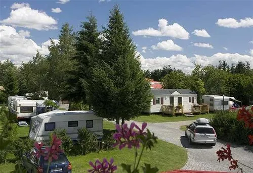 camping-oase-praha-dolni-brezany-cwiqn