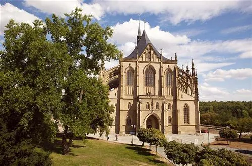 camping-oase-praha-dolni-brezany-kmy9g