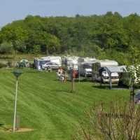 DE WOLDSTEK Forellenvisvijvers & Minicamping