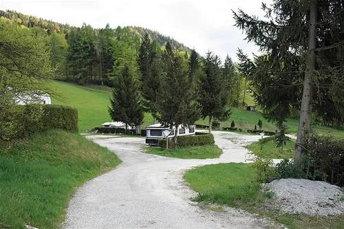 familien-und-aktiv-camping-allweglehen-berchtesgadensalzberg-bb14b