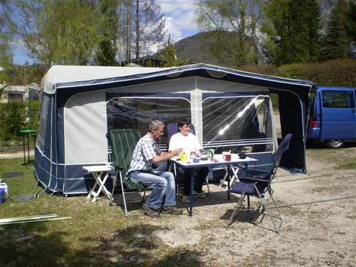 familien-und-aktiv-camping-allweglehen-berchtesgadensalzberg-br0ni