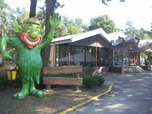 camping-en-speelpark-de-heldense-bossen-helden-qvnue