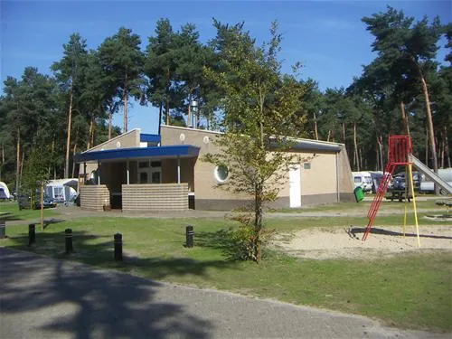 camping-en-speelpark-de-heldense-bossen-helden-rpsjq