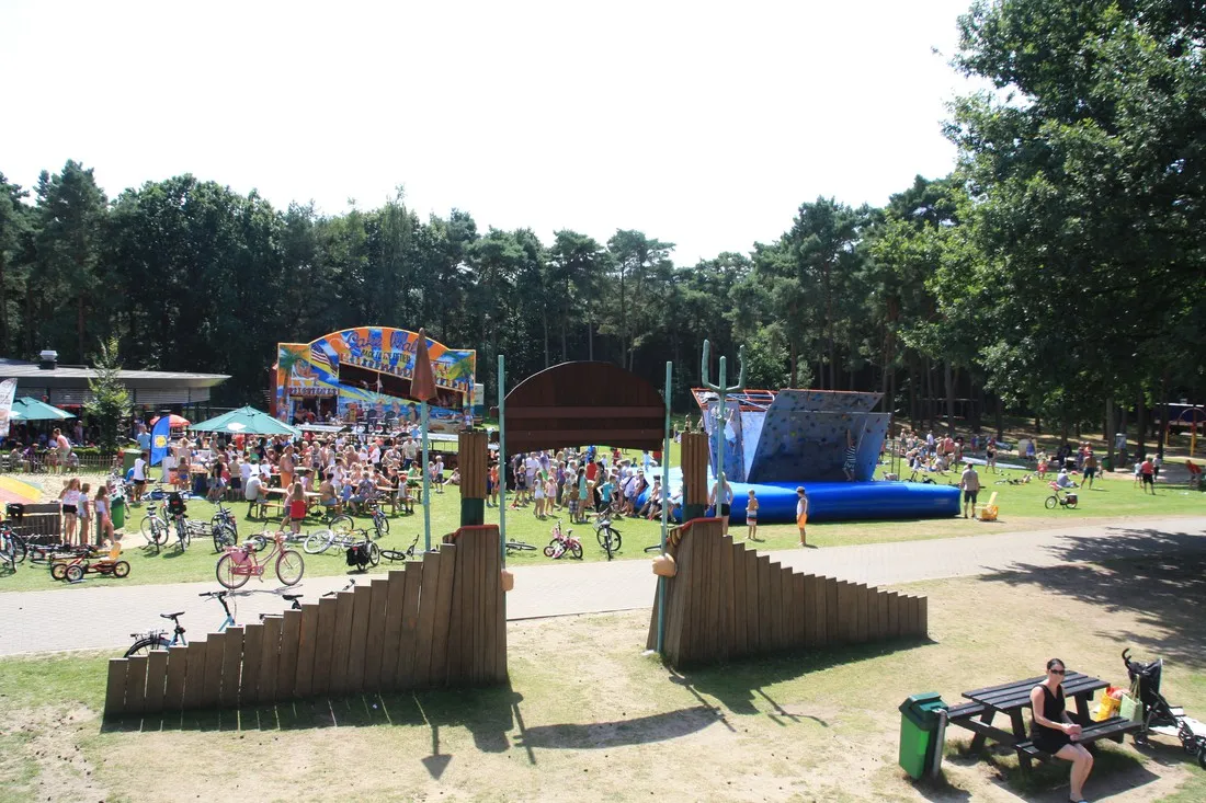 camping-en-speelpark-de-heldense-bossen-helden-xhhee