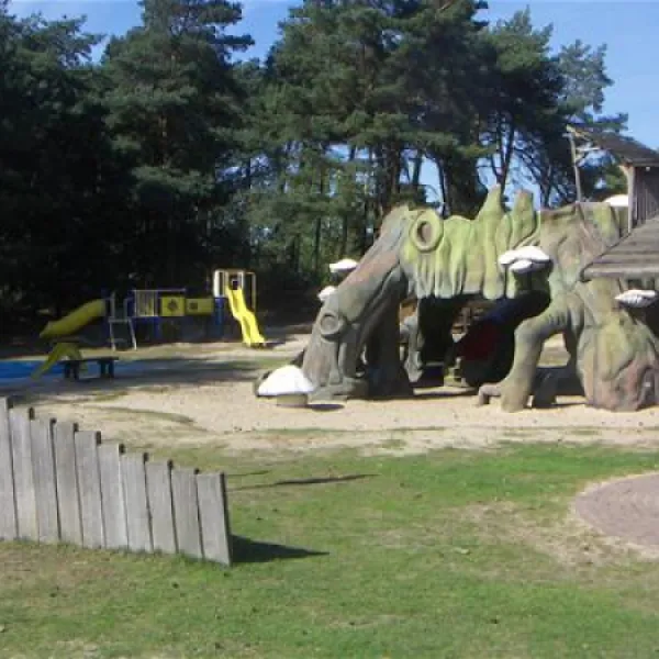 camping-en-speelpark-de-heldense-bossen-helden-ybqvy