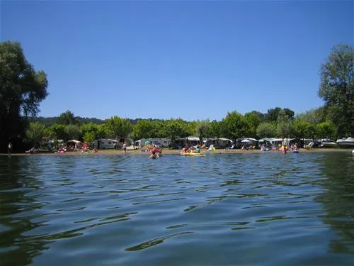 campeggio-lago-azzurro-dormelletto-outlp