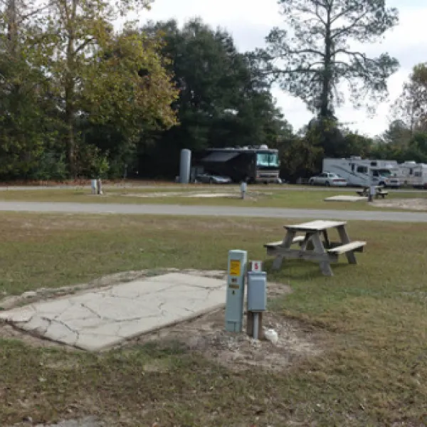 lakeside-travel-park-tallahassee-doc9k