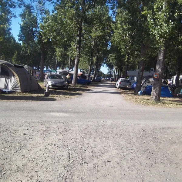 villagecenter-aurilandes-aureilhan-pcvrx