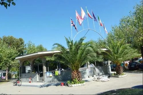 campeggio-la-playa-roseto-degli-abruzzi-b5ryl