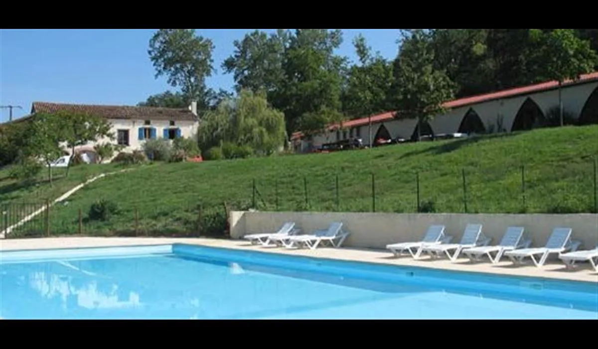 saint-pierre-de-rousieux-servies-1mw49