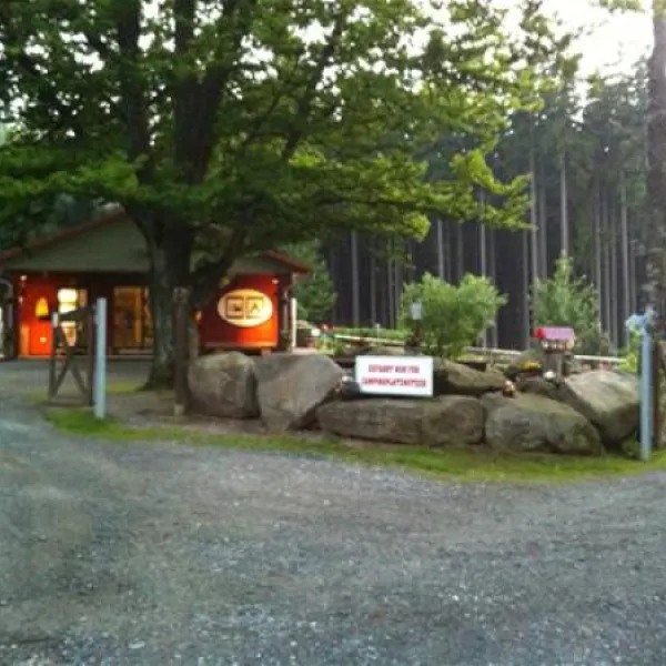 camping-am-schierker-stern-elend-akryr