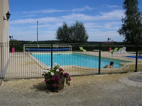 camping-le-bois-guillaume-villeneuve-les-genets-3alar