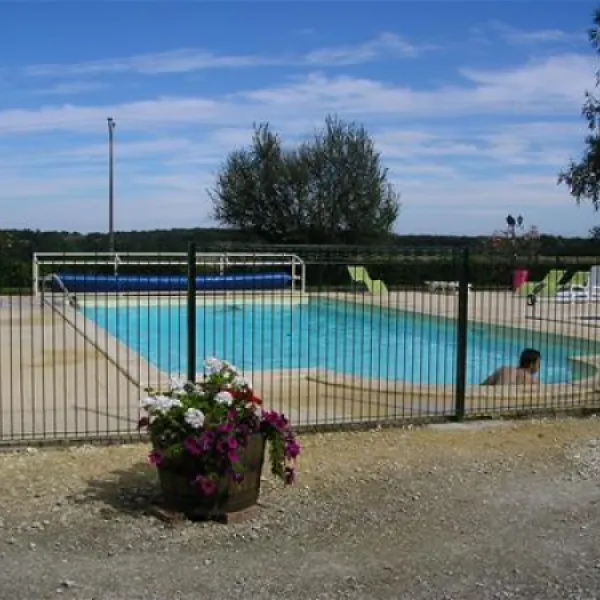 camping-le-bois-guillaume-villeneuve-les-genets-3alar