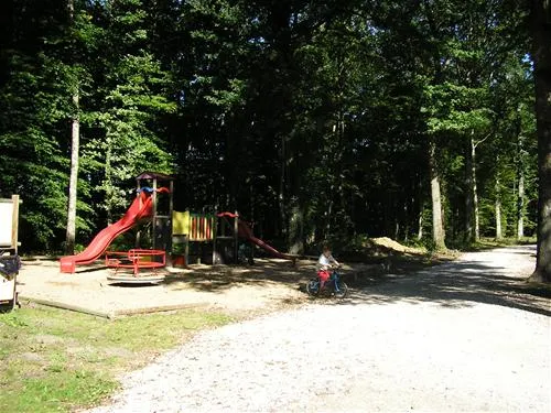 camping-le-bois-guillaume-villeneuve-les-genets-8qqt7
