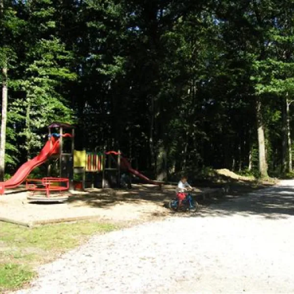 camping-le-bois-guillaume-villeneuve-les-genets-8qqt7