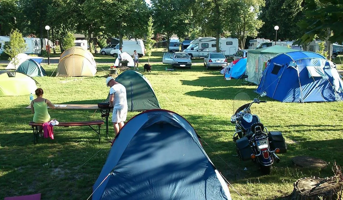 camping-marina-szczecin-upics