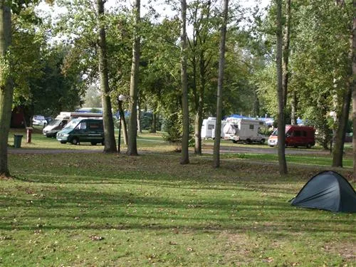 camping-marina-szczecin-ve5hd