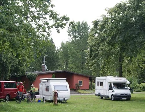 camping-marina-szczecin-zrl63