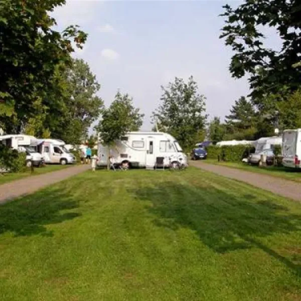 camping-oeltjen-bad-zwischenahnhalfstede-inym8