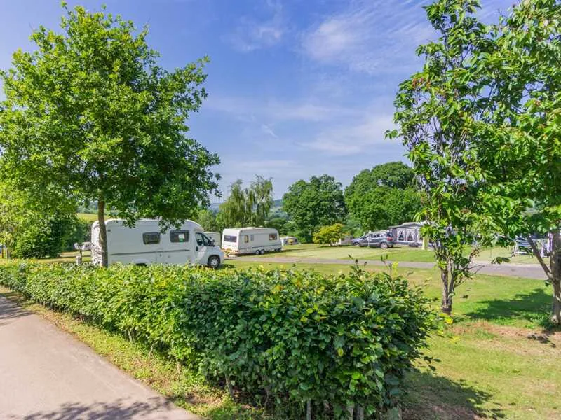 andrewshayes-caravan-park-axminster-rykwv
