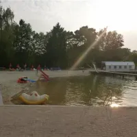 campingplatz-am-naturbad-rastede-nenzt