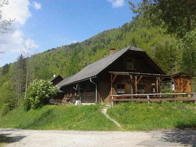paddel-und-freizeitcamp-weiberlauf-grossreifling-e7gxh