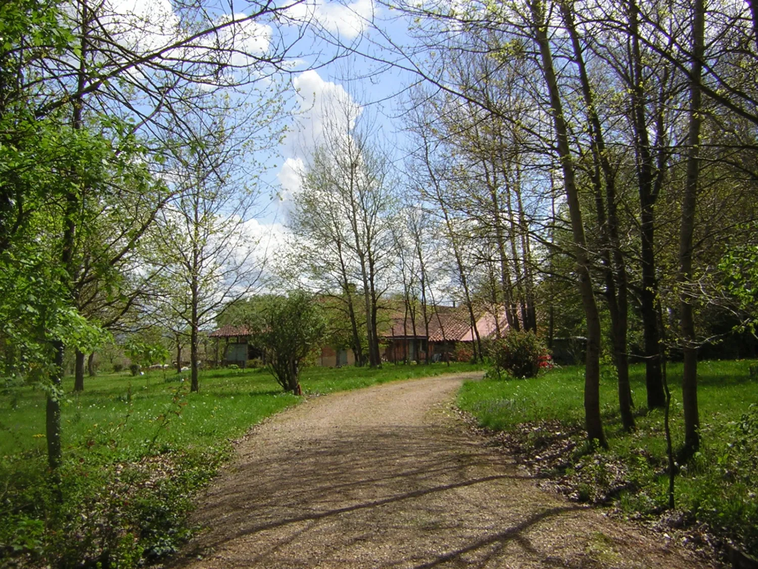 camping-la-ferme-des-maziers-varennes-saint-sauveur-vm48t