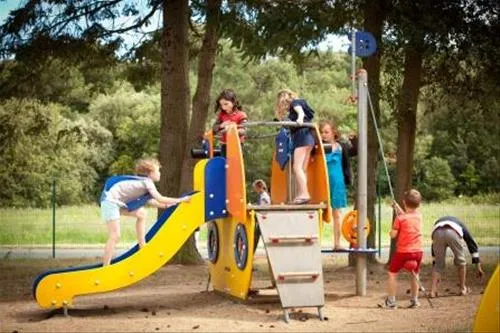 camping-les-brunelles-longeville-sur-mer-3tjzl