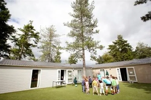 camping-les-brunelles-longeville-sur-mer-y9lmr
