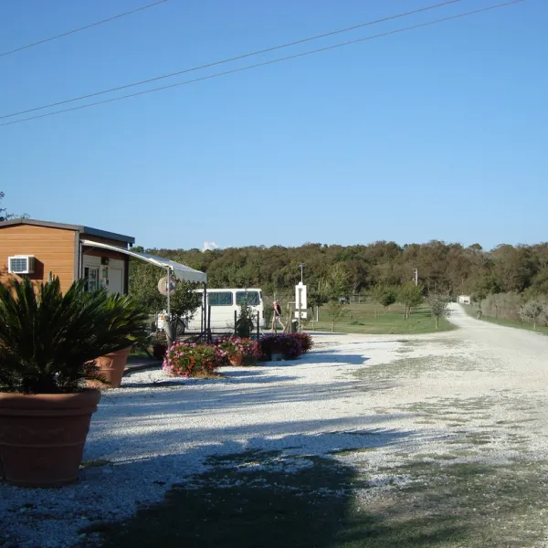 farm-camping-lago-le-tamerici-coltano-hpd5w