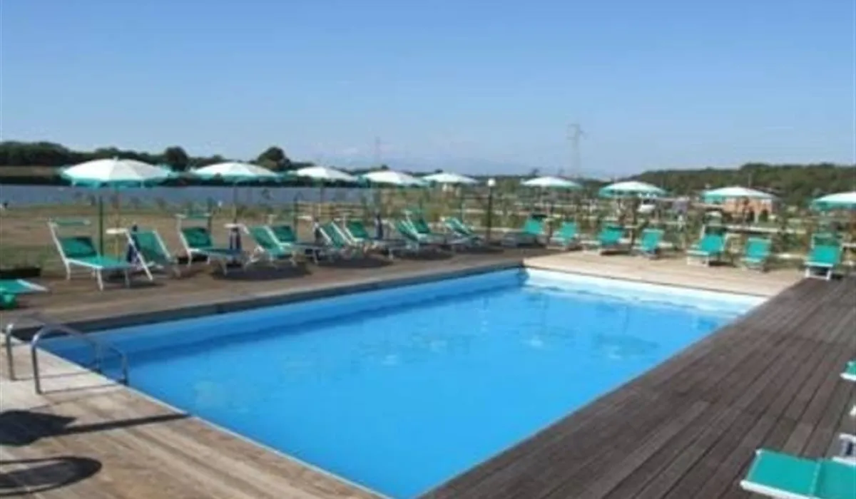 farm-camping-lago-le-tamerici-coltano-ojxyc