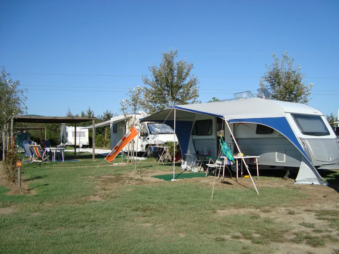 farm-camping-lago-le-tamerici-coltano-xaweq