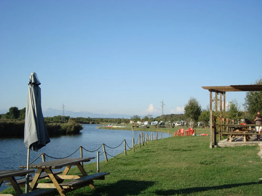 farm-camping-lago-le-tamerici-coltano-xs5il