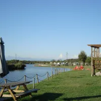 farm-camping-lago-le-tamerici-coltano-xs5il