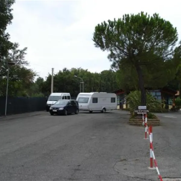 camping-i-pini-fiano-romano-1ktz6