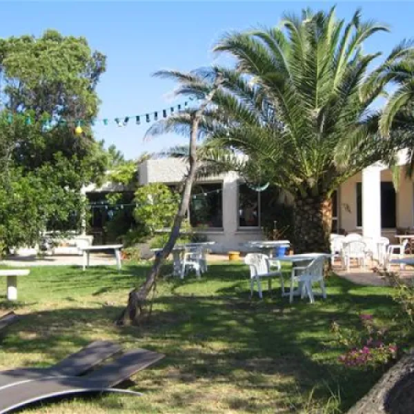 camping-naturiste-les-eucalyptus-linguizzetta-8hony