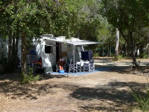 camping-naturiste-les-eucalyptus-linguizzetta-jabwn
