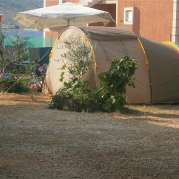 albania-ksamil-caravan-camping-ksamil-i5gtq