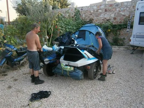 albania-ksamil-caravan-camping-ksamil-m2l24