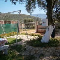 albania-ksamil-caravan-camping-ksamil-nks9l