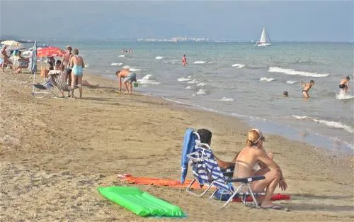camping-torre-la-sal-i-ribera-de-cabanes-b3xvf