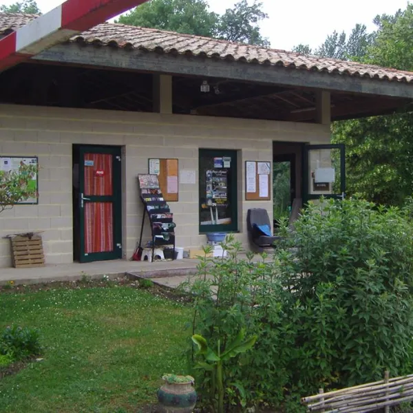 camping-municipal-eymet-hs98e
