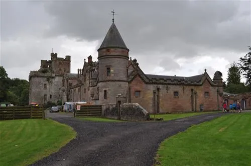 hoddom-castle-caravan-park-lockerbie-mxepw