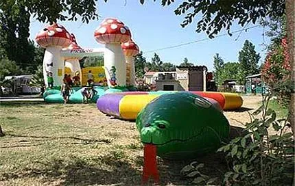 camping-la-mer-agde-of6se