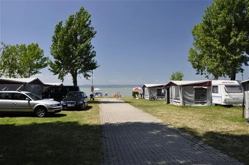 strandcamping-podersdorf-am-see-podersdorf-am-see-adxue