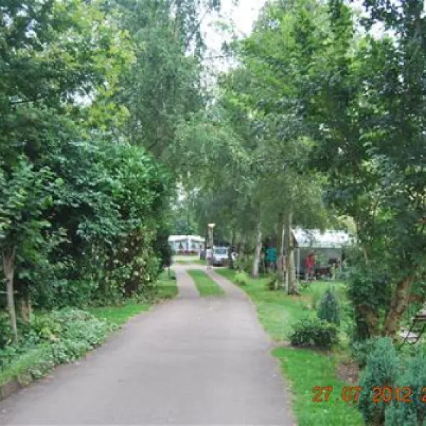 natuurkampeerterrein-de-kleine-rug-dordrecht-fak4j