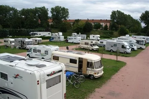 caravaningpark-bei-schaffermobil-dresden-kfp1h