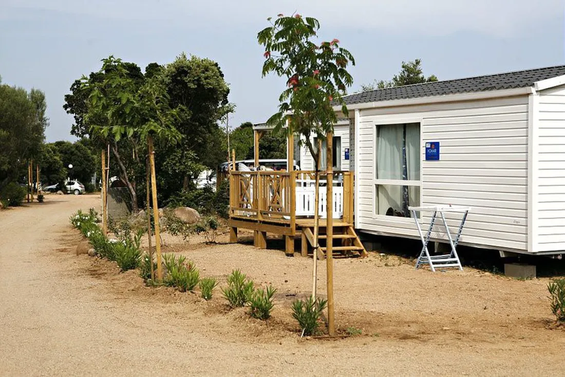 camping-acqua-e-sole-ste-lucie-de-porto-vecchio-rufck