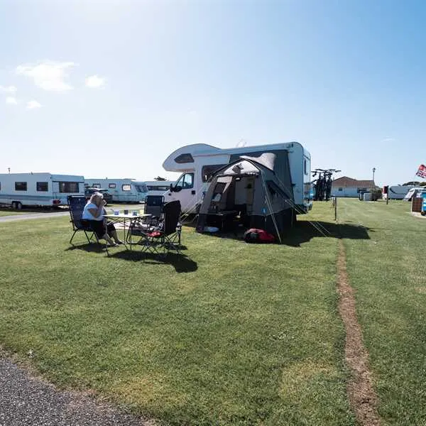 watergate-bay-holiday-park-newquay-2jefl