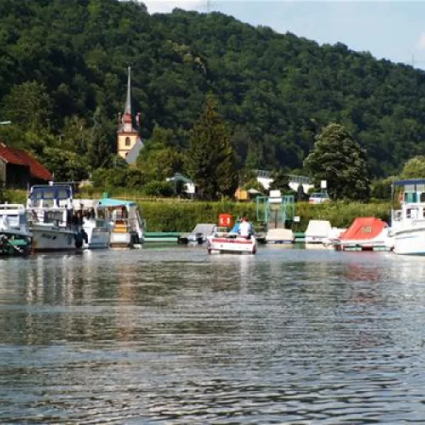 camping-bootsmarina-hock-stadtprozelten-uc9gg